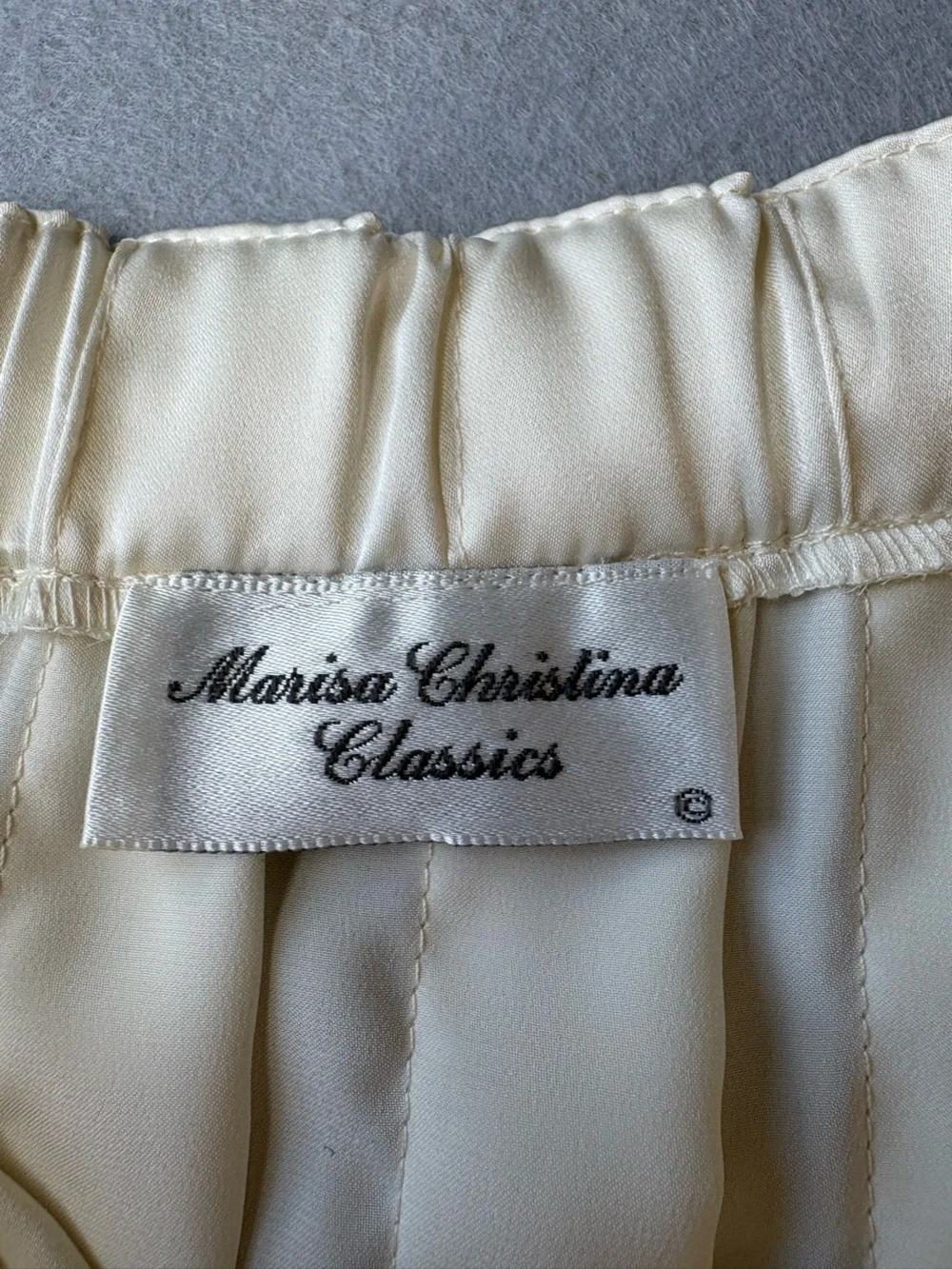 True Vintage Made in USA Pleated Ivory Satin Midi Skirt Sz L/12 Marisa Christina